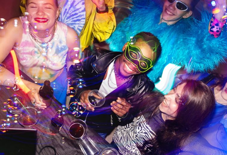 Tema Club Party di Bali