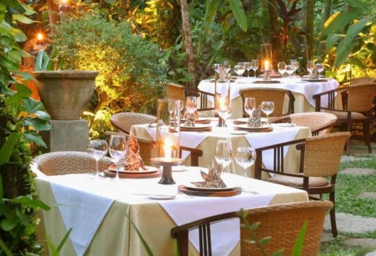 fine dining bali-mozaic restaurant ubud