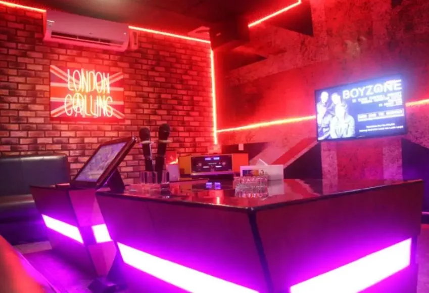 lounge & karaoke-NAV bali